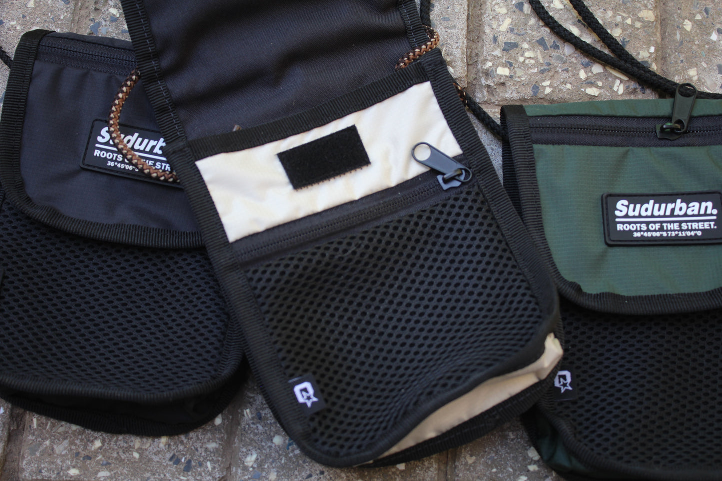 SHOULDERBAG NEGRO SUDURBAN